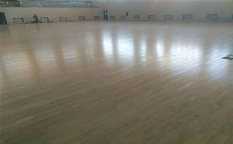 硬木企口羽毛球館木地板廠家報價表