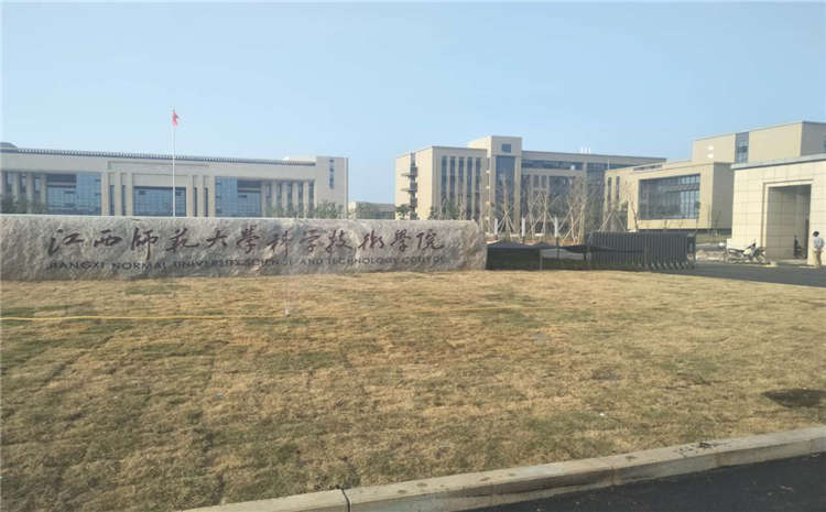 運(yùn)動(dòng)木地板打蠟是個(gè)大笑話(huà)