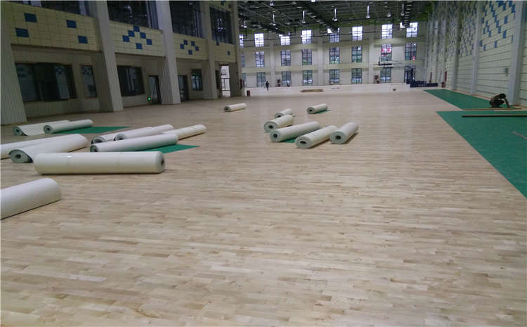 柞木運(yùn)動(dòng)體育地板怎么維修？