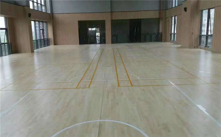 常用的籃球場(chǎng)地板直銷