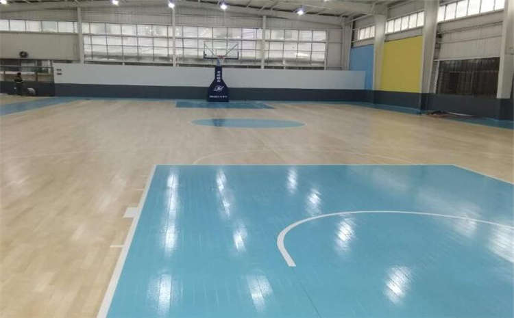 疫情之下運動木地板廠家仍前行