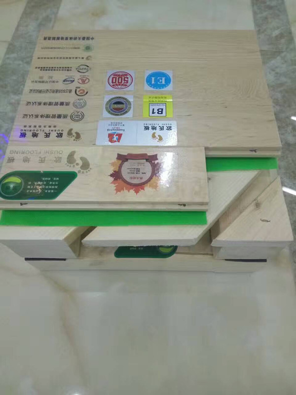 歐氏雙層龍骨結(jié)構(gòu)運(yùn)動(dòng)木地板