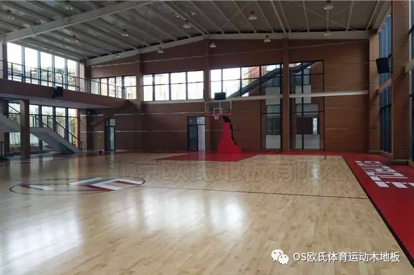 泉州盛榮集團(tuán)籃球館地板效果圖3 泉州盛榮集團(tuán)籃球館地板效果圖3